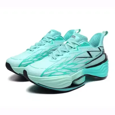 LIGHTWEIGHT MESH RUNNING SHOES